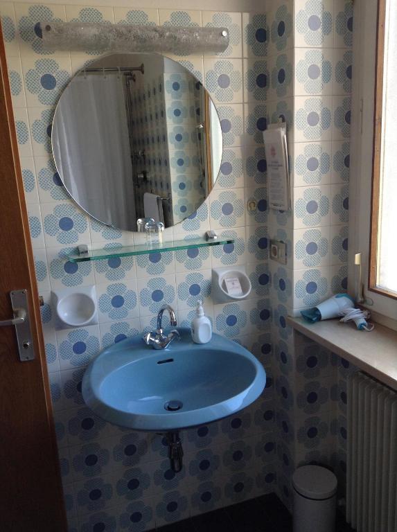 Hotel Tannerhof Merano Quarto foto